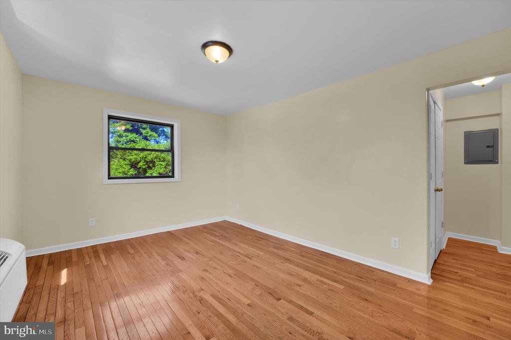 491 S BETHLEHEM PIKE C2