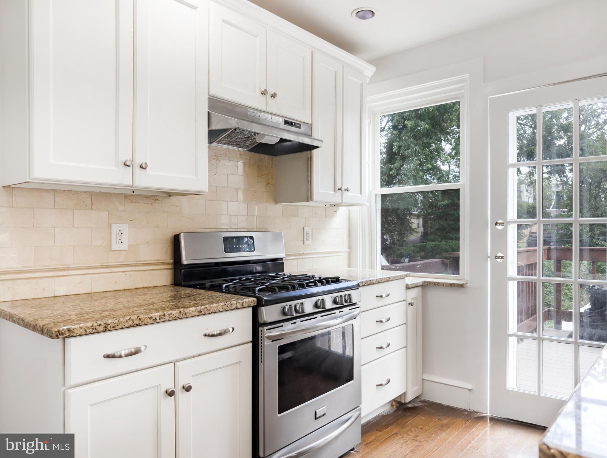 132 W Cliveden STREET