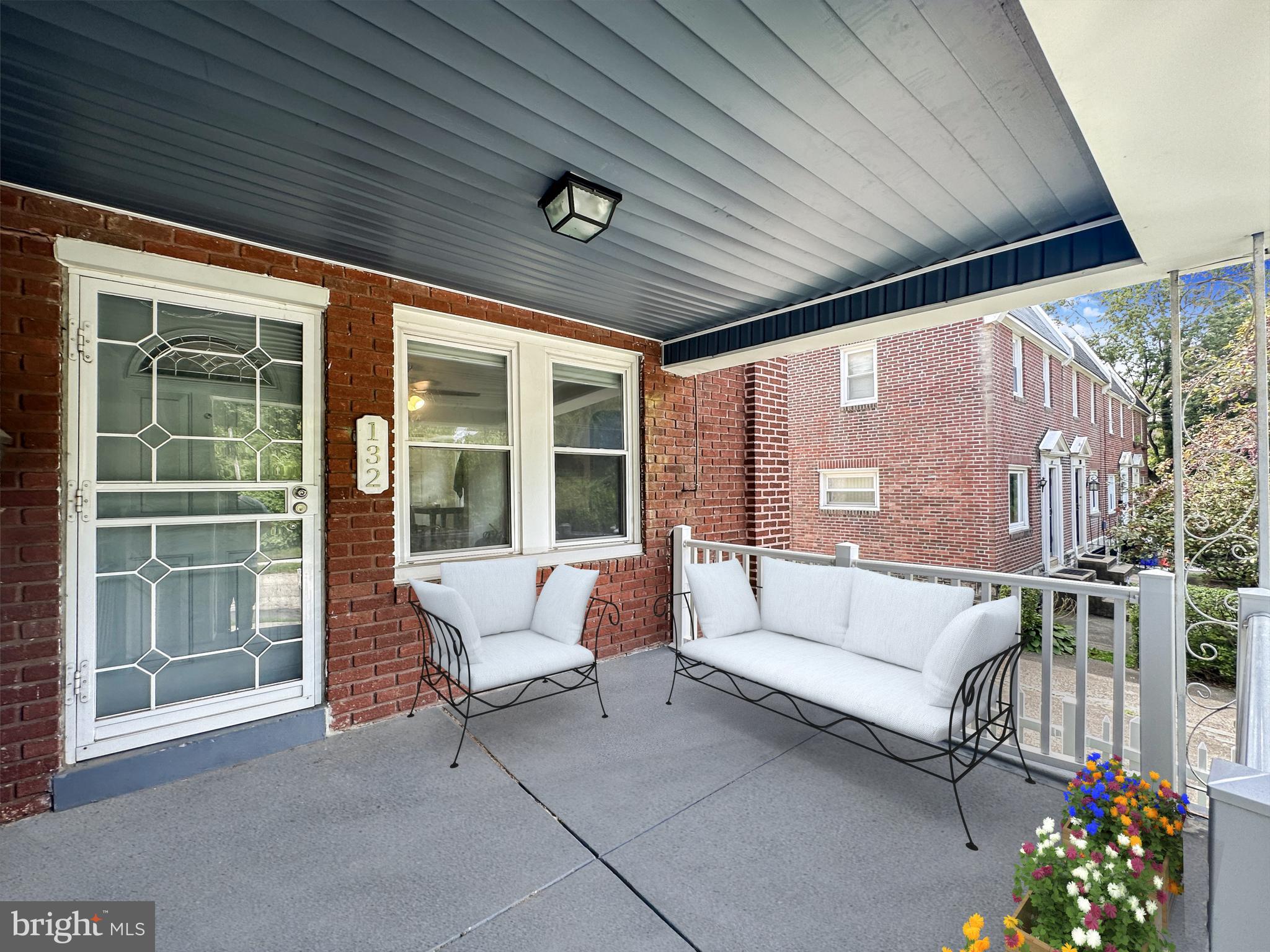 132 W Cliveden STREET