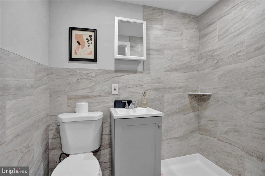 1500 Yerkes St