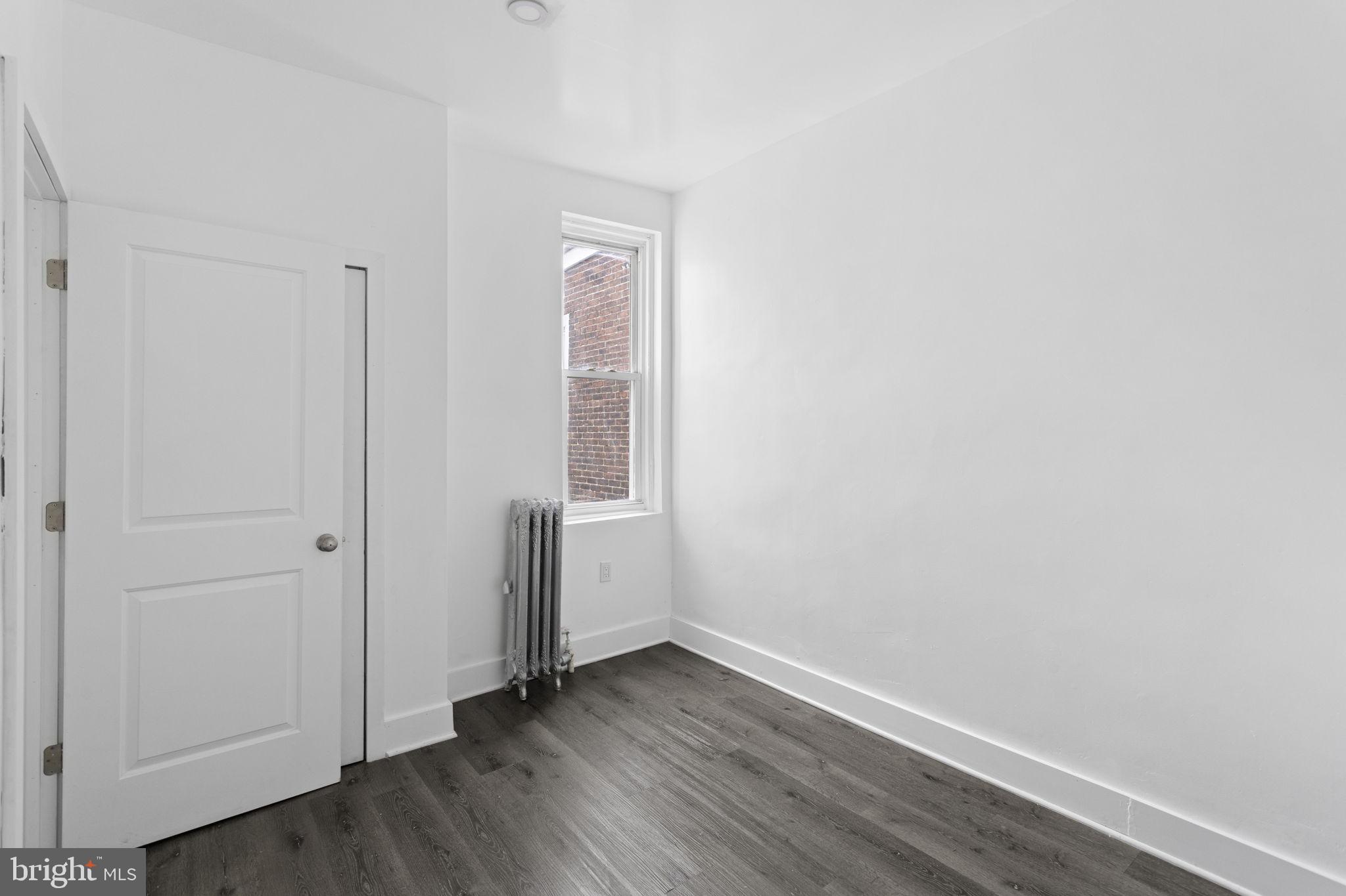 1610 W Erie Ave