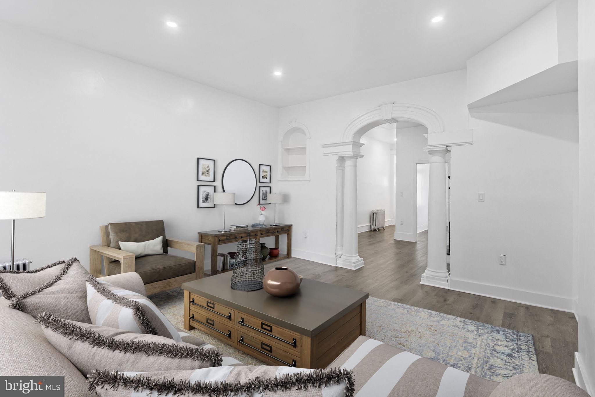 1610 W Erie Ave
