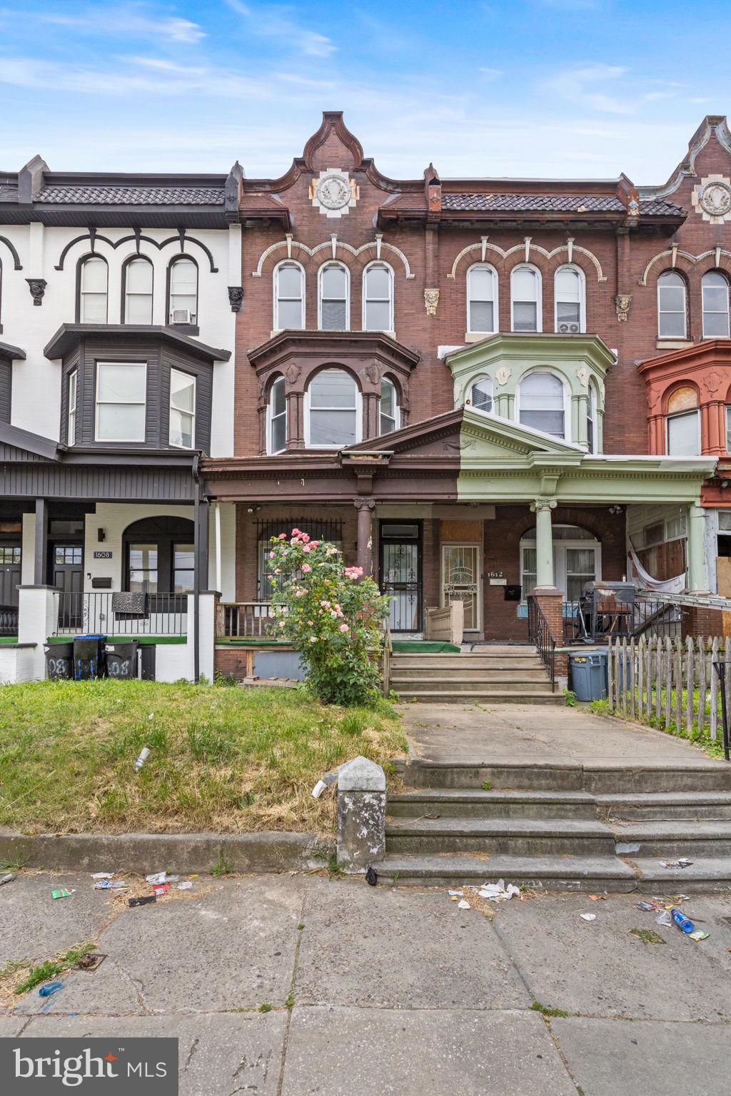 1610 W Erie Ave