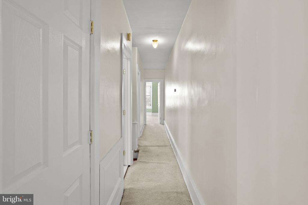 6446 W Girard Ave