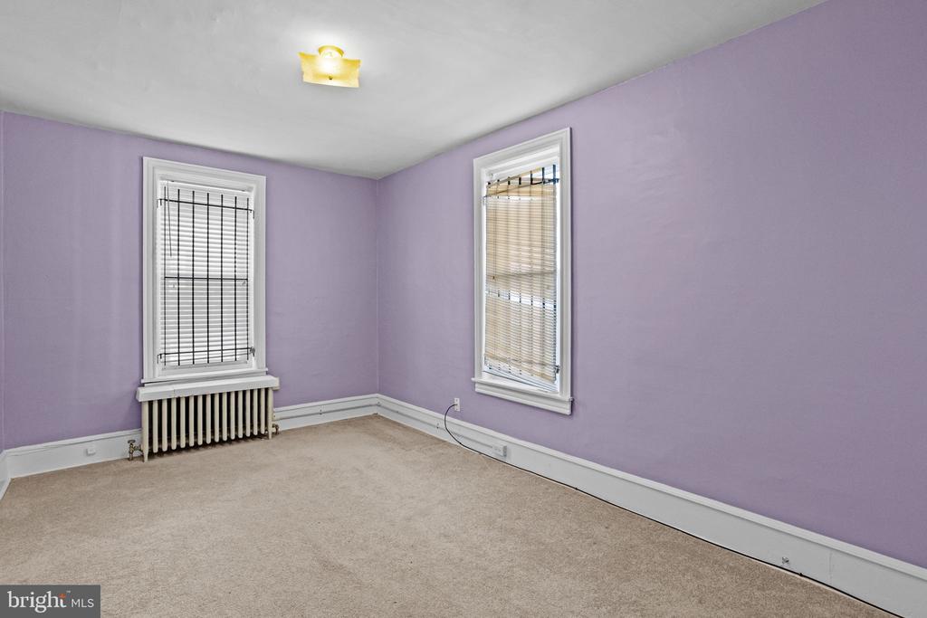 6446 W Girard Ave