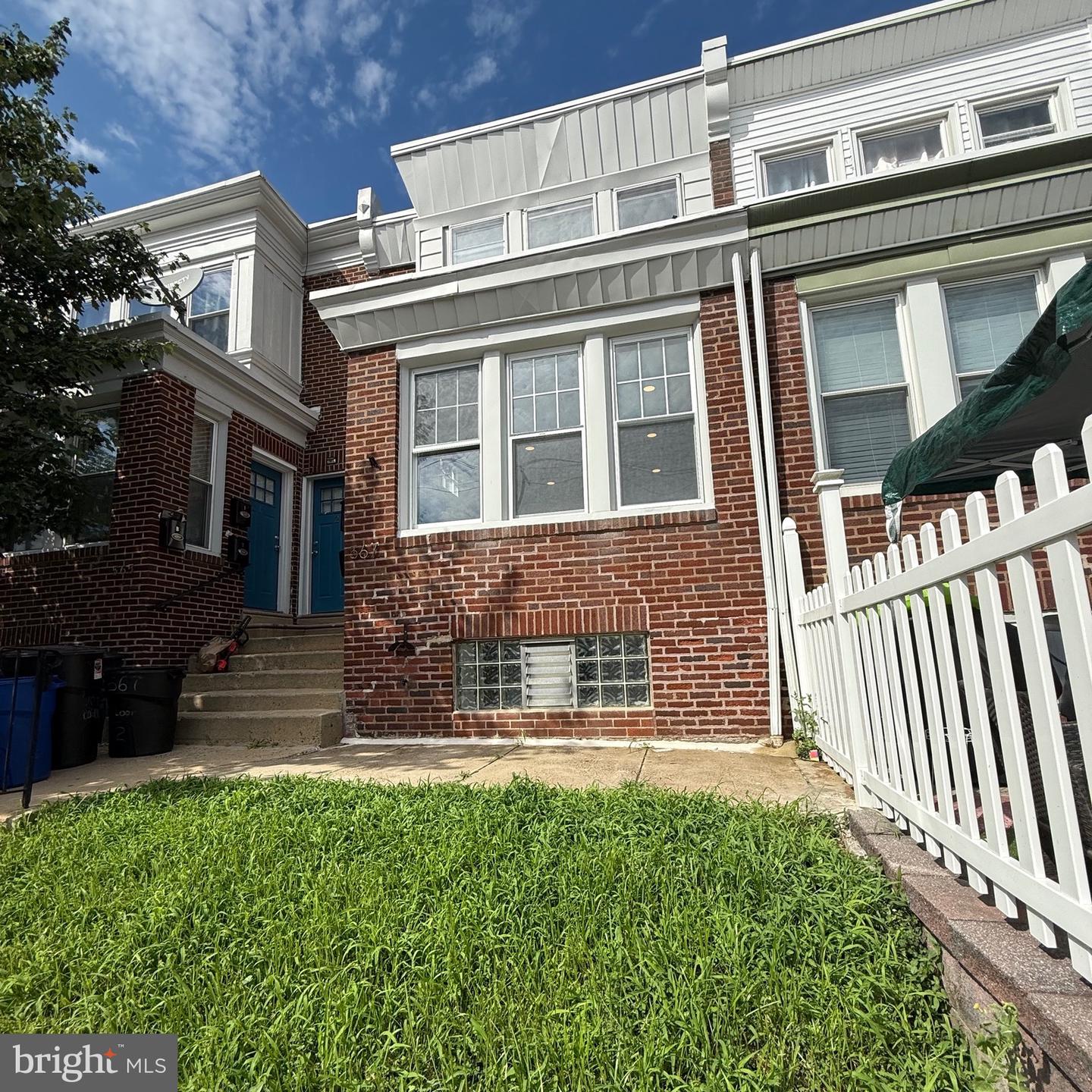 567 VAN KIRK ST #1