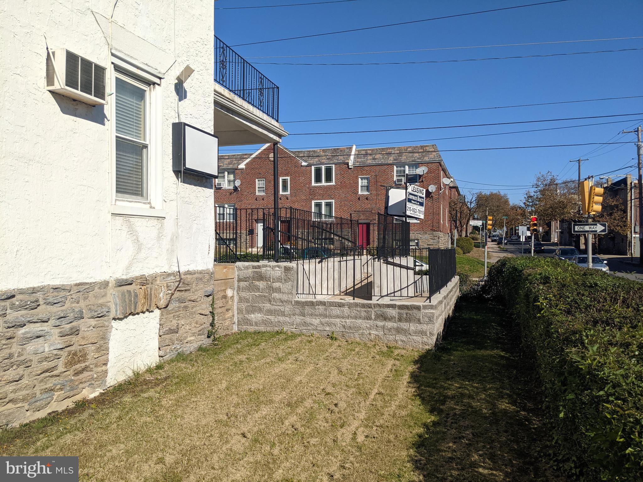 6302 MORTON STREET COMMERCIAL