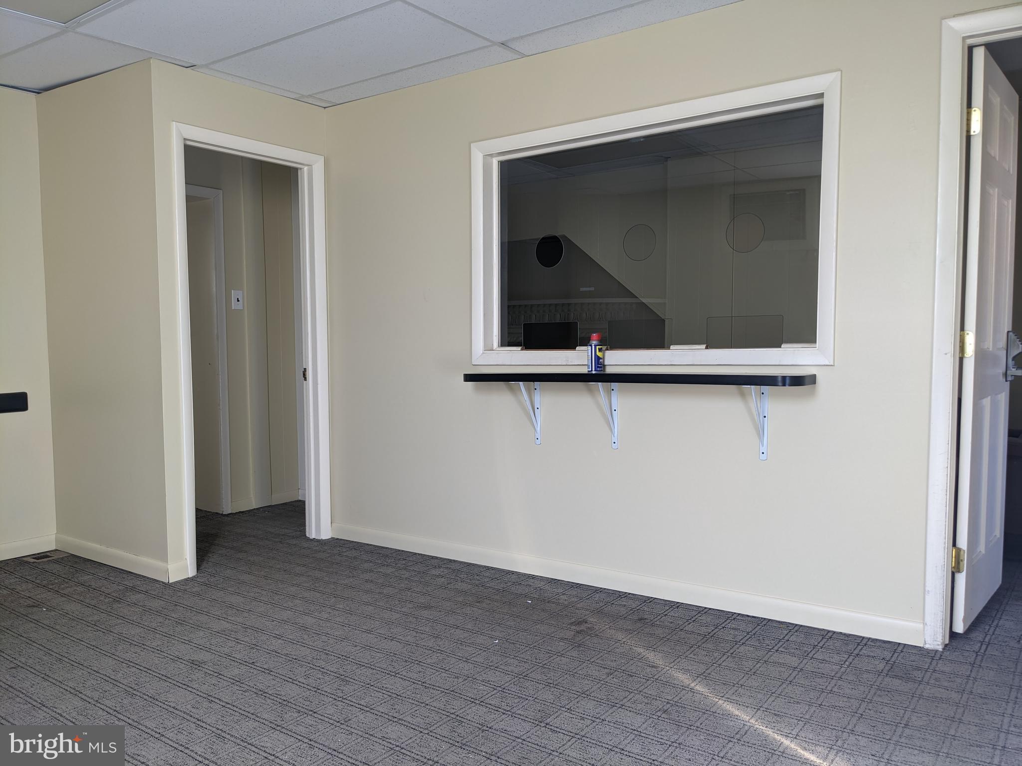 6302 MORTON STREET COMMERCIAL