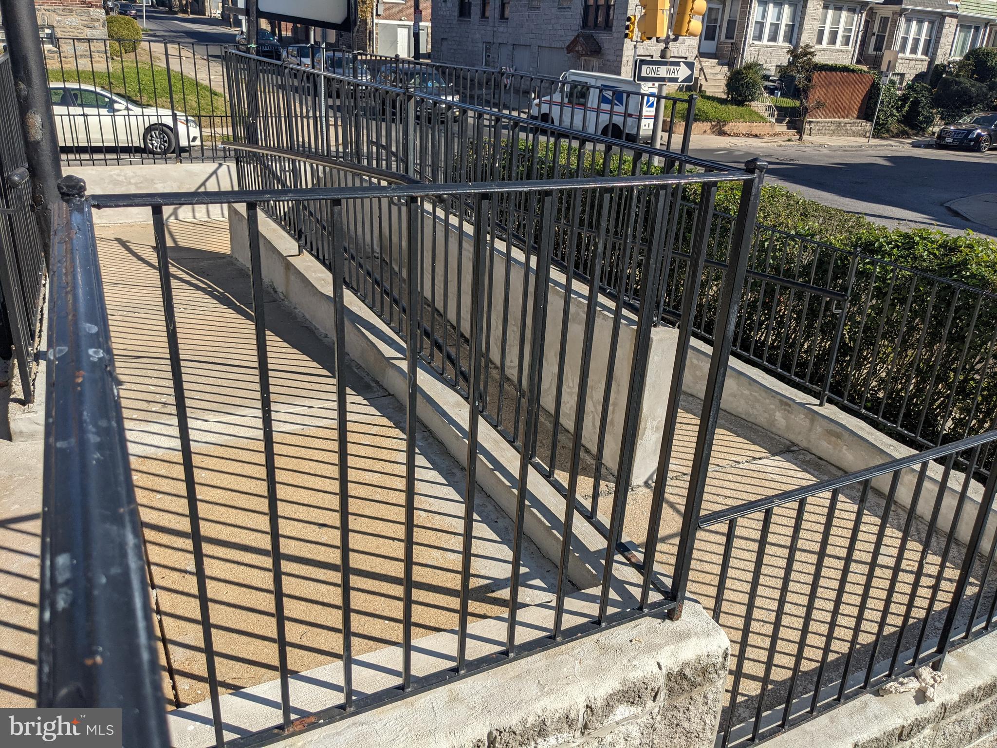 6302 MORTON STREET COMMERCIAL