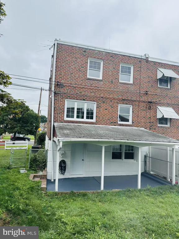 4374 DEERPATH LANE