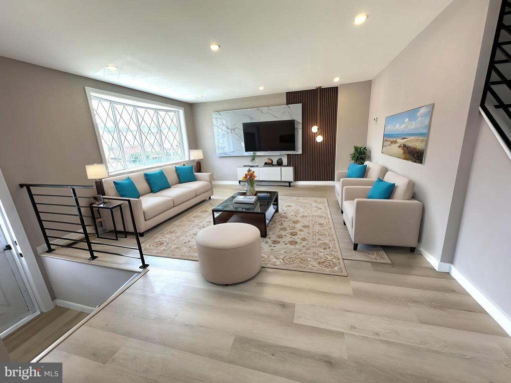 4374 DEERPATH LANE