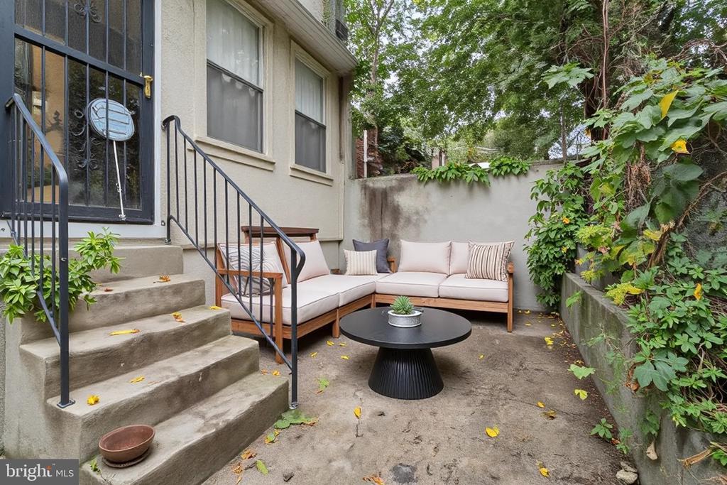 2557 N 31ST STREET