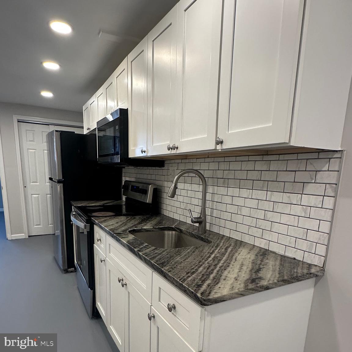 567 VAN KIRK STREET BASEMENT