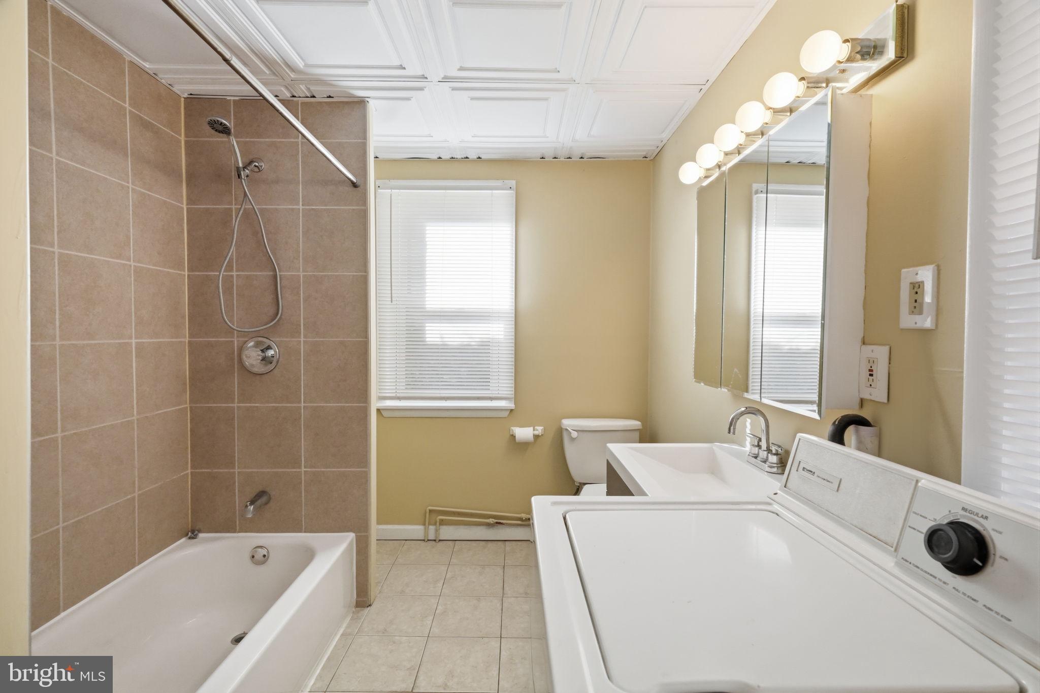 455 FAIRMOUNT AVENUE