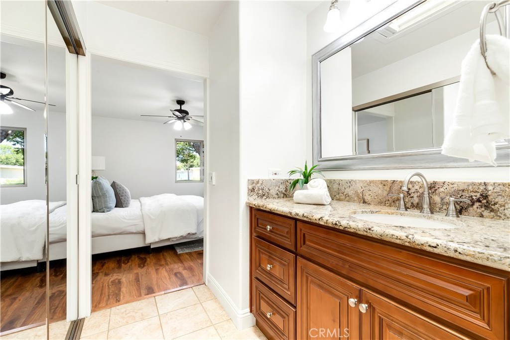 8566 Fallbrook Circle 703C