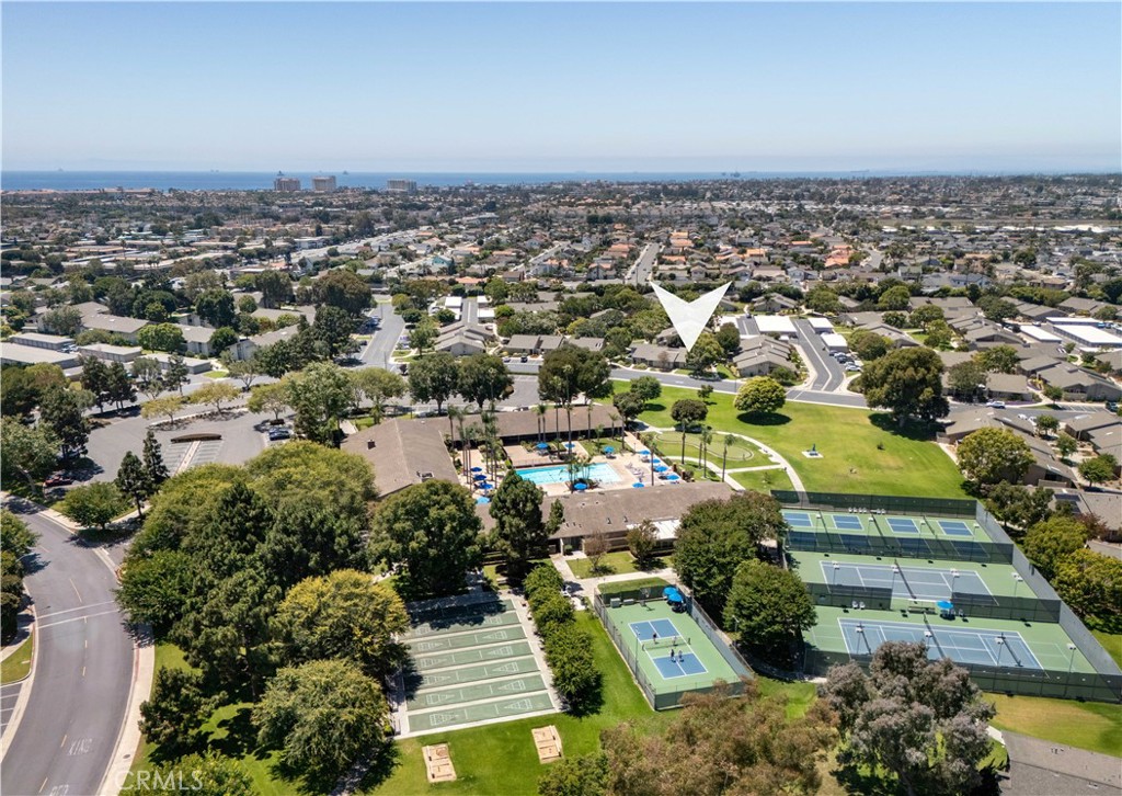 8566 Fallbrook Circle 703C