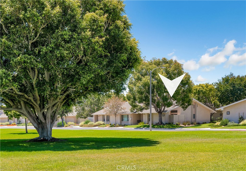 8566 Fallbrook Circle 703C