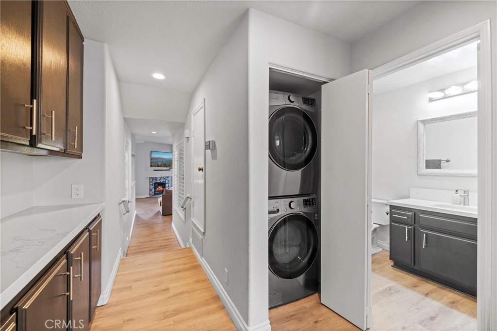 8211 Mainsail Drive 104