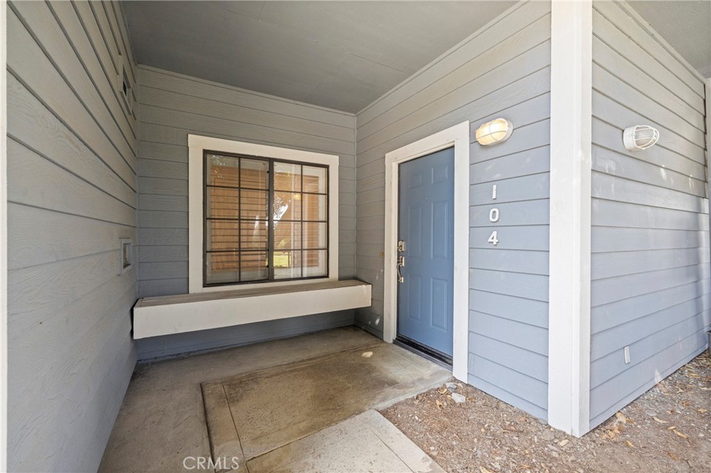 8211 Mainsail Drive 104