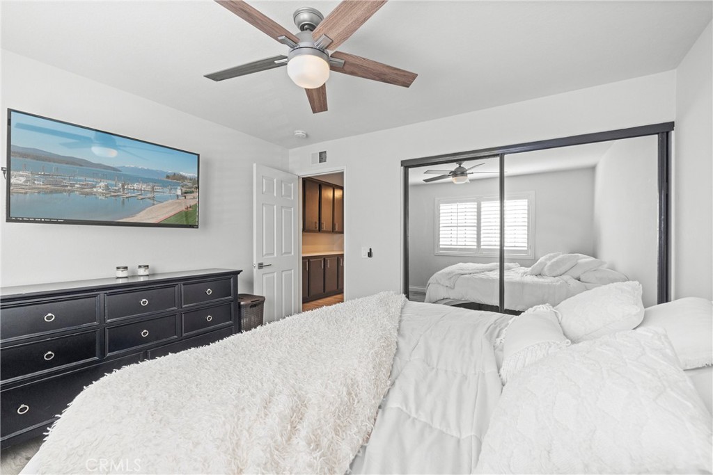 8211 Mainsail Drive 104