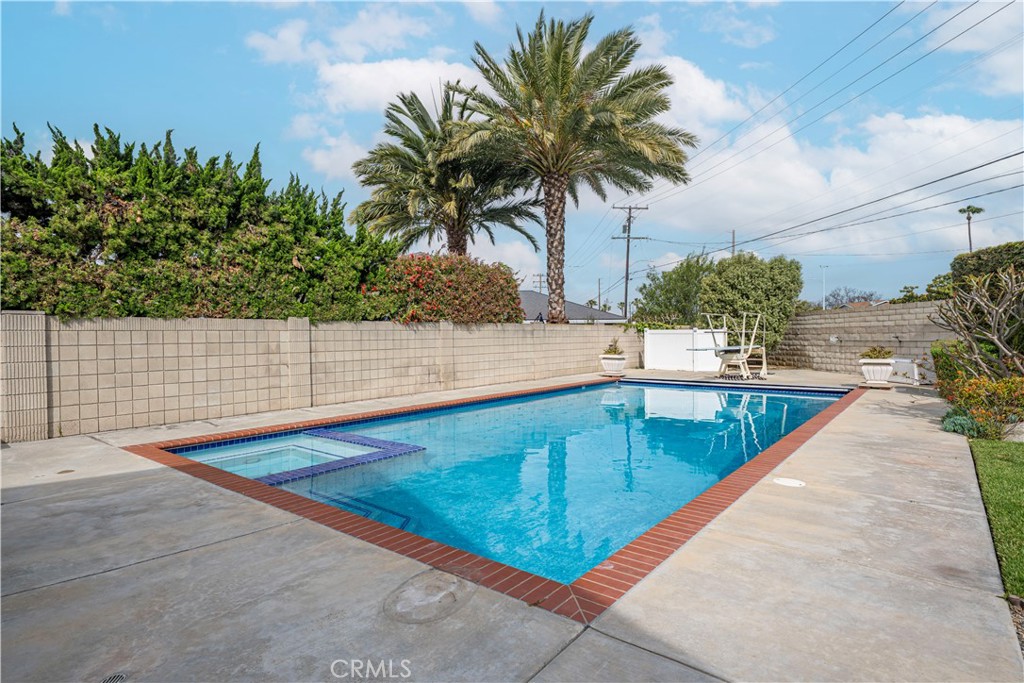 20011 Colgate Circle