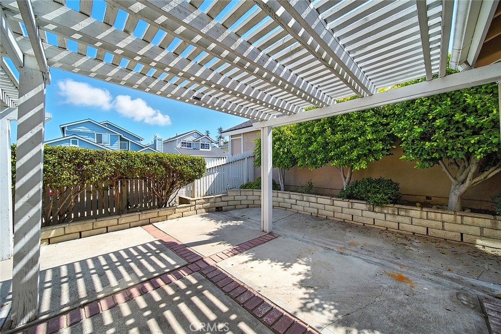 16513 Sweet Gum Lane