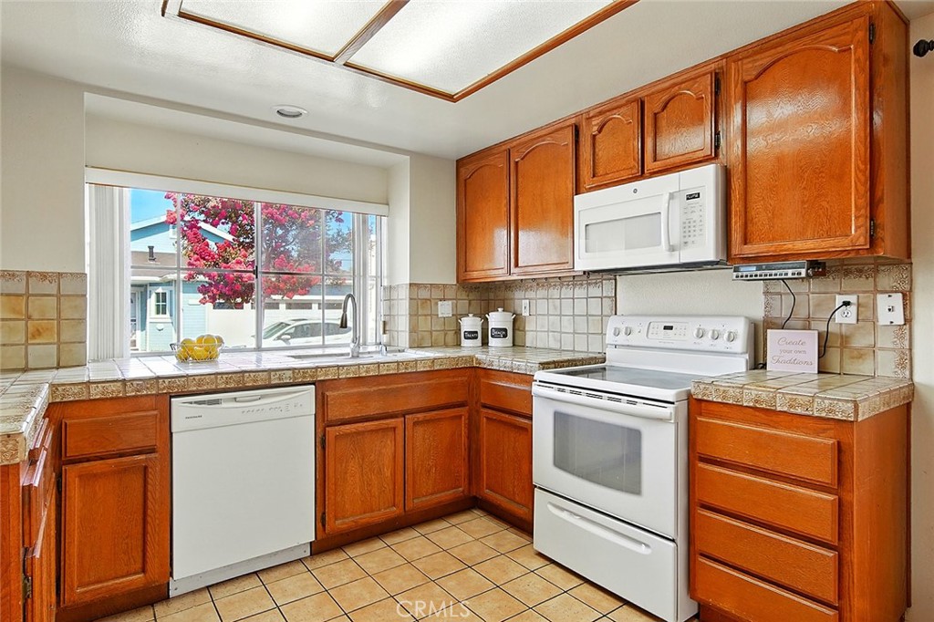 16513 Sweet Gum Lane
