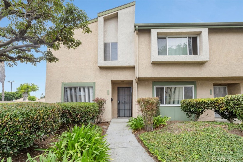 9021 Westminster Avenue
