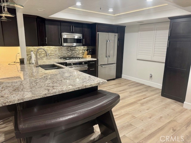 200 Pacific Coast Highway 250