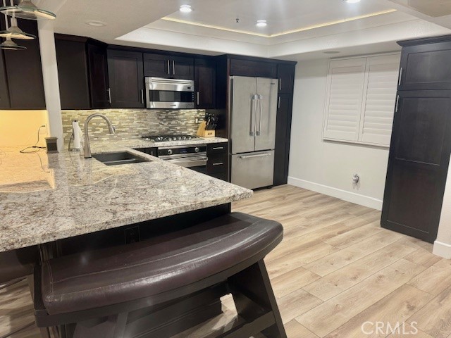 200 Pacific Coast Highway 250