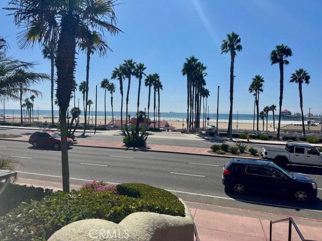 200 Pacific Coast Highway 250