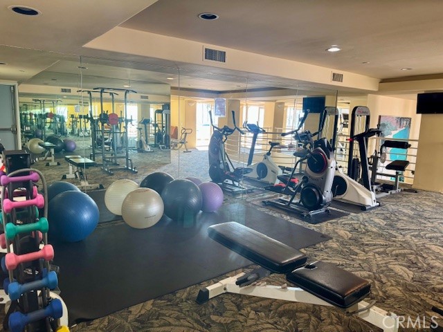 200 Pacific Coast Highway 250