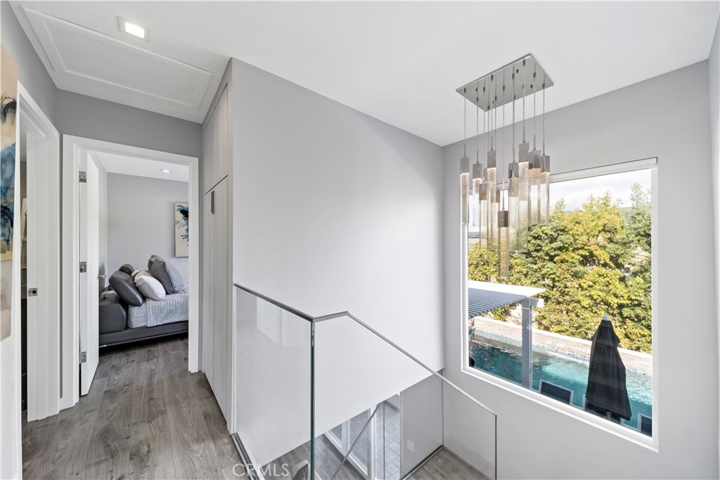 8711 Mossford