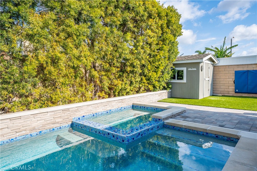 8711 Mossford