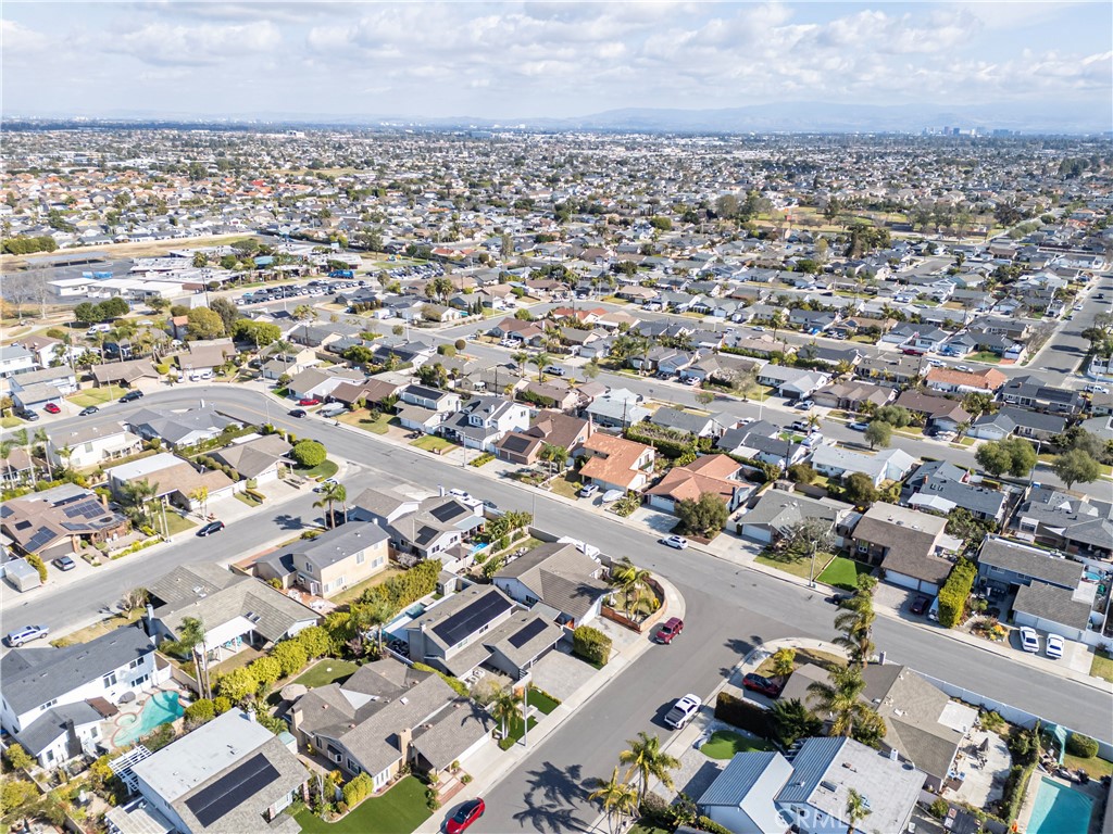 8711 Mossford