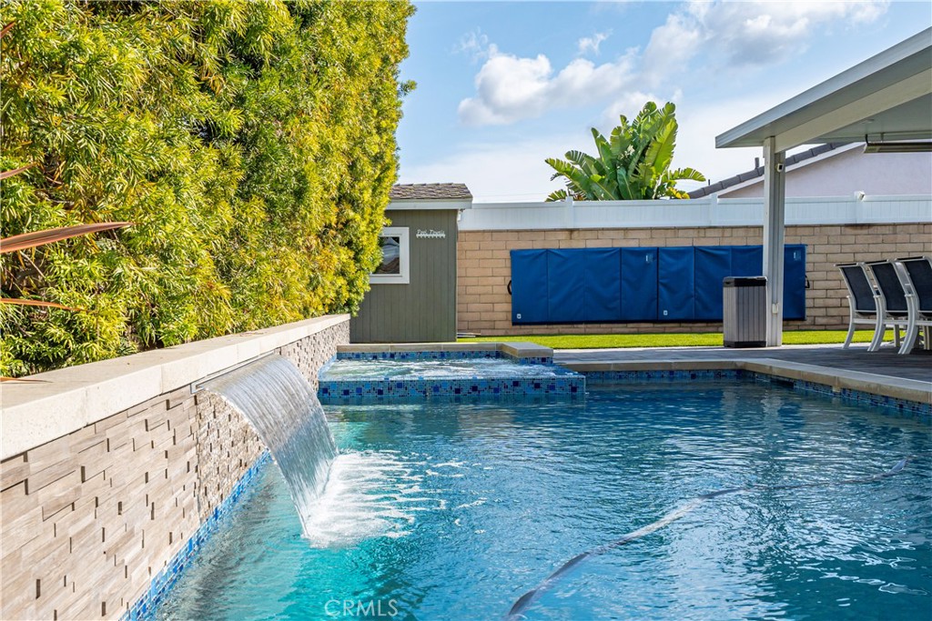 8711 Mossford