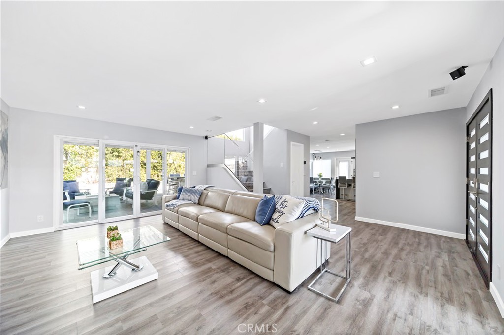 8711 Mossford