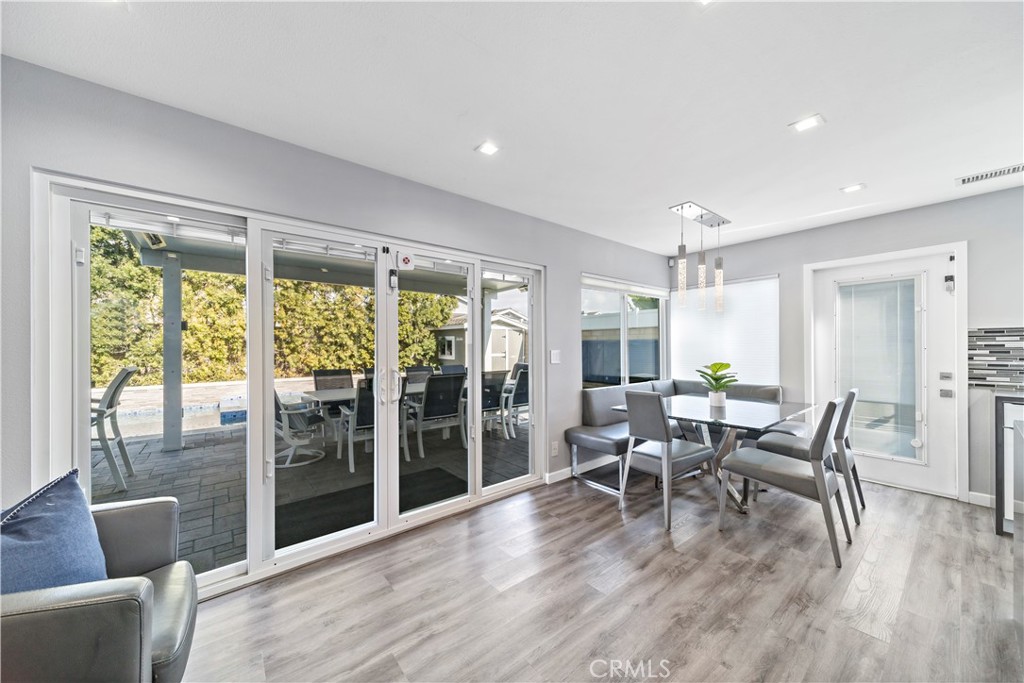 8711 Mossford