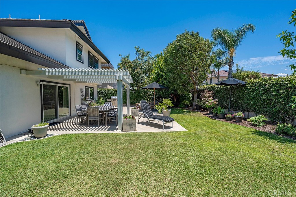 10072 Birchwood