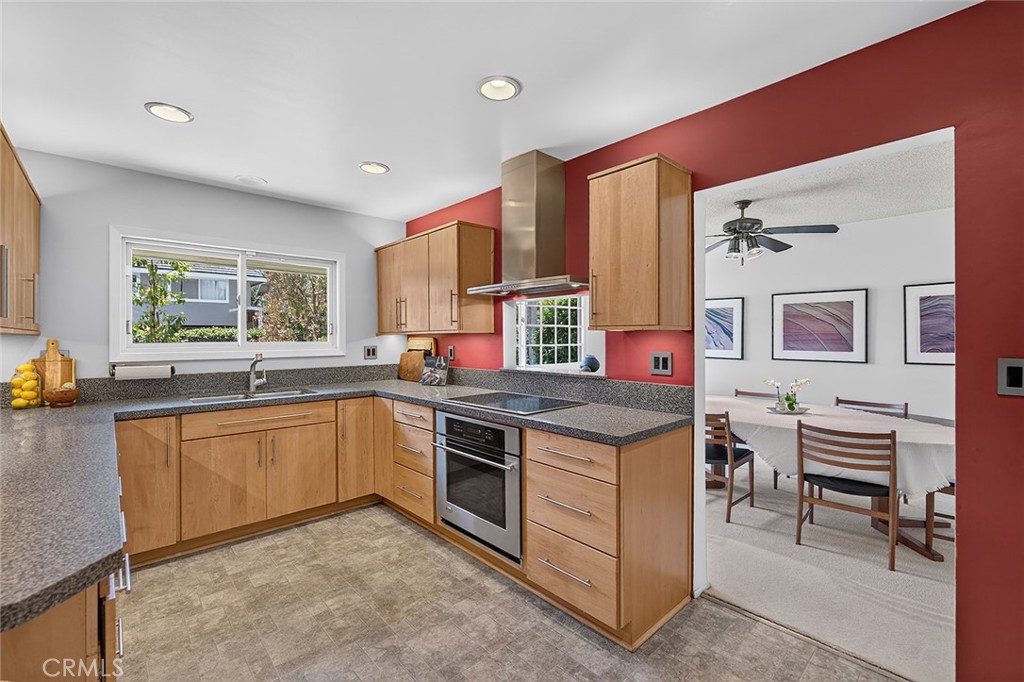 10072 Birchwood