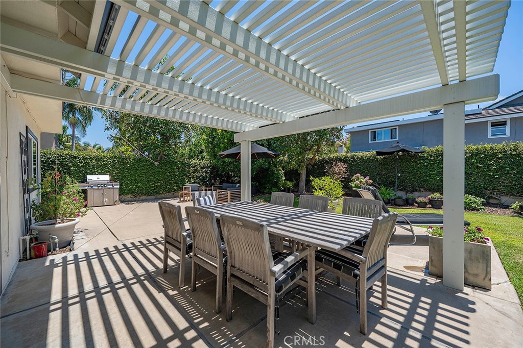10072 Birchwood
