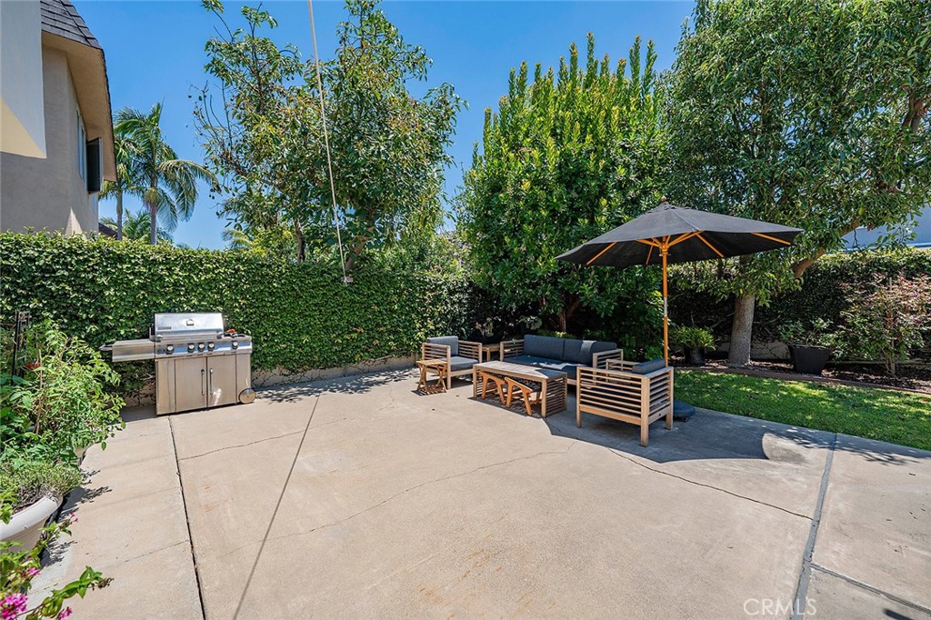 10072 Birchwood