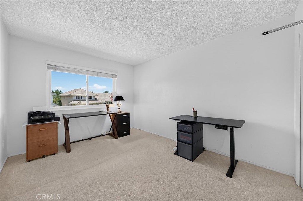 10072 Birchwood