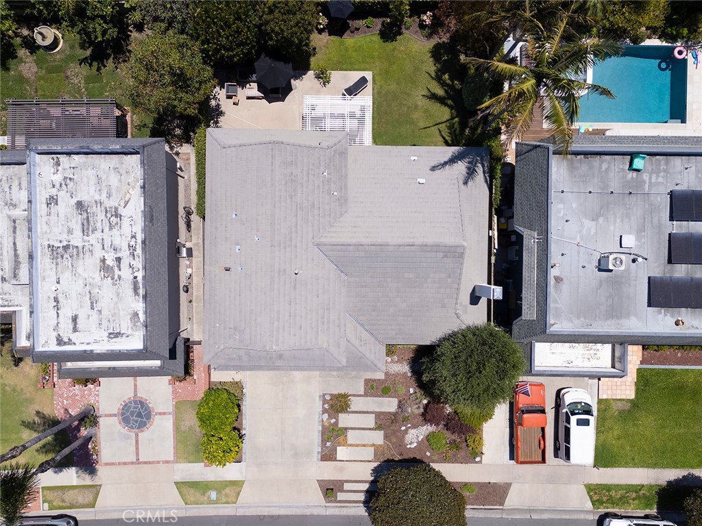 10072 Birchwood