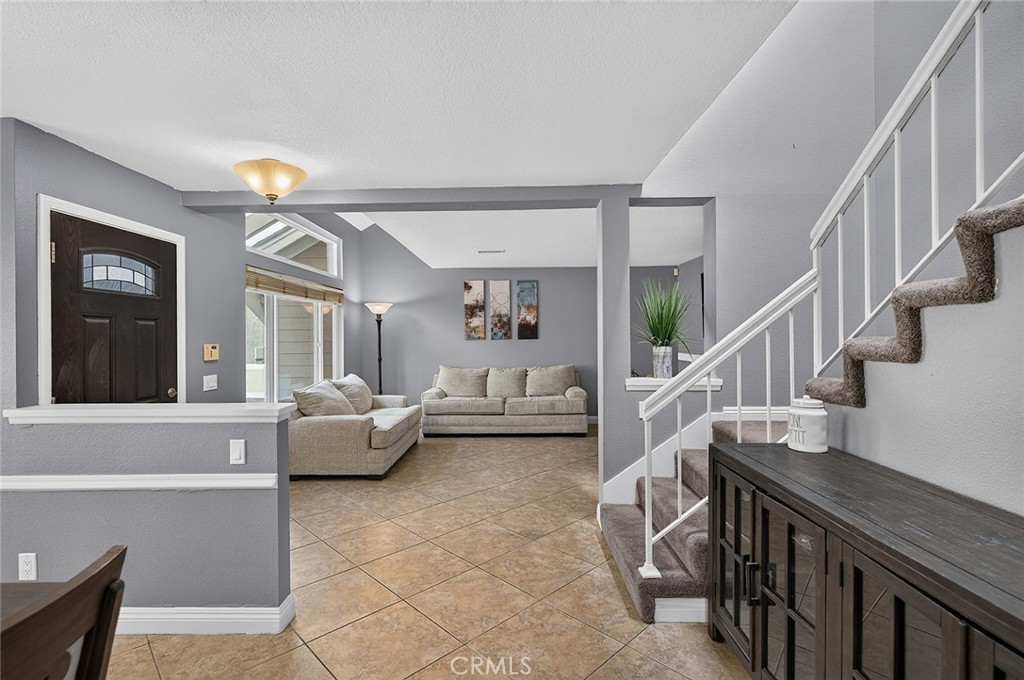 21056 Champlain