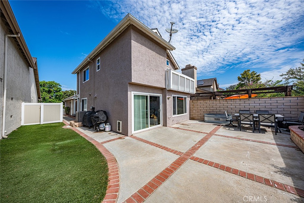 21056 Champlain