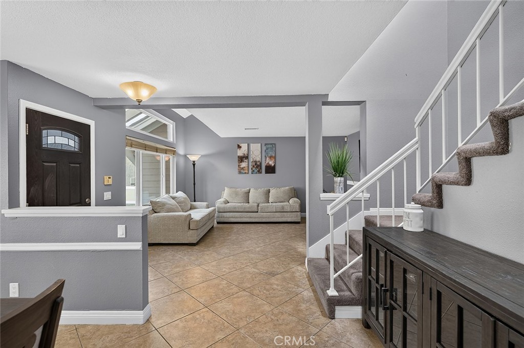 21056 Champlain