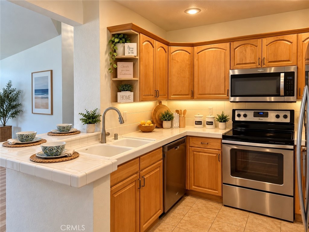21372 Brookhurst 732