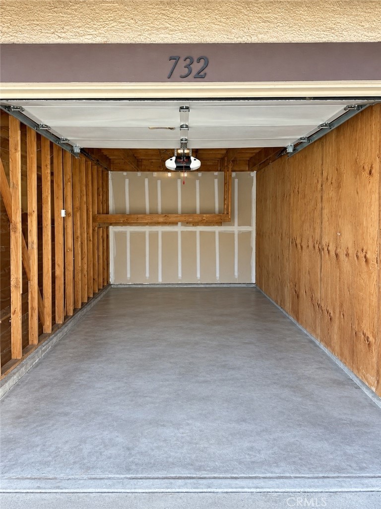 21372 Brookhurst 732