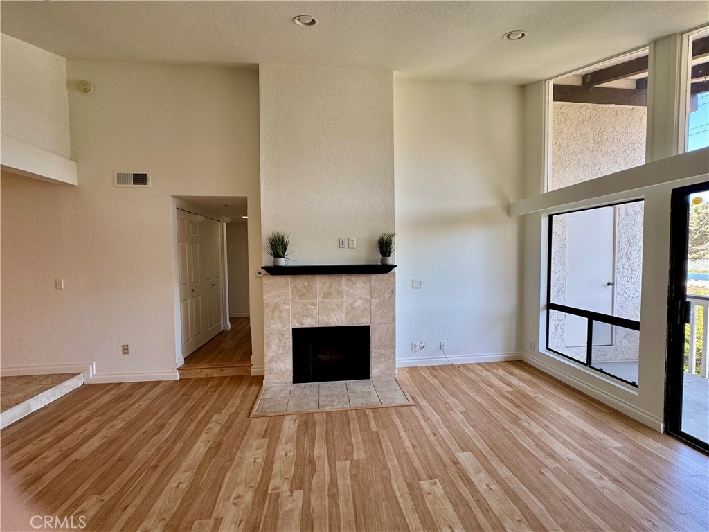 21372 Brookhurst 732